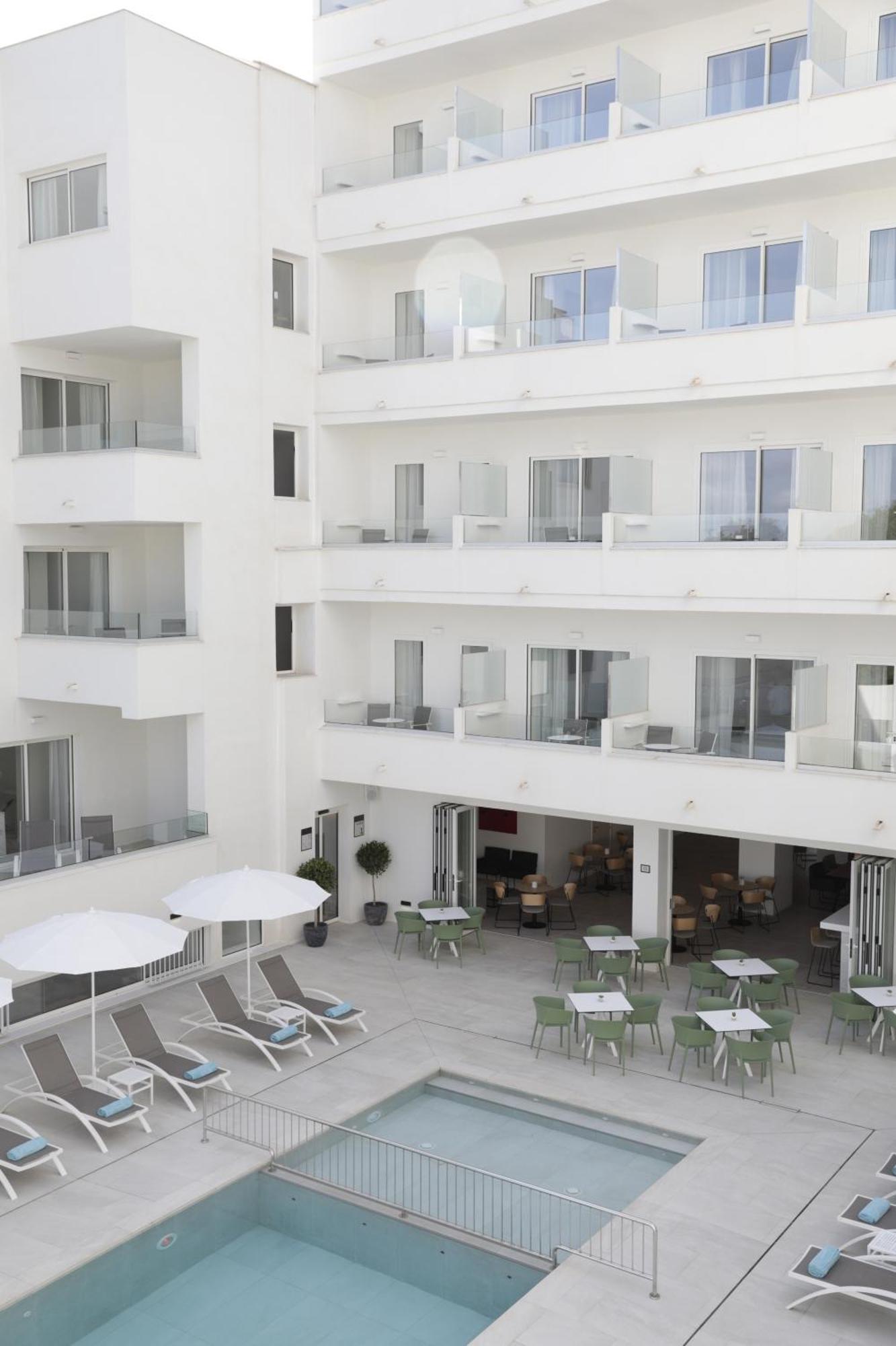 פורטו קריסטו Aparthotel Marina Drach מראה חיצוני תמונה